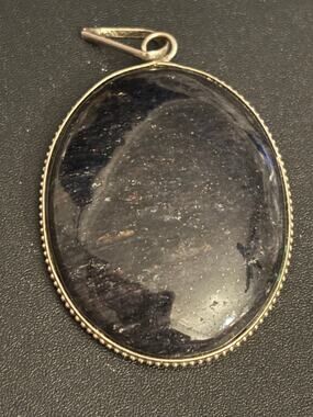 “Vintage Black Stone Cabochon Pendant